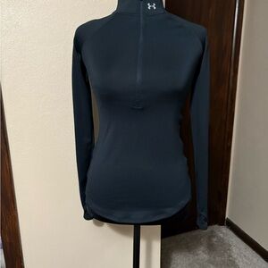 Under Armour Women's Dark Gray Long Sleeve Top